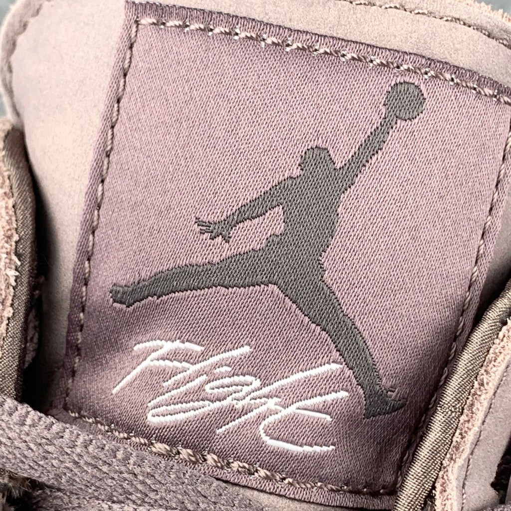 A Ma Maniére x Air Jordan 4 Retro 'Violet Ore'