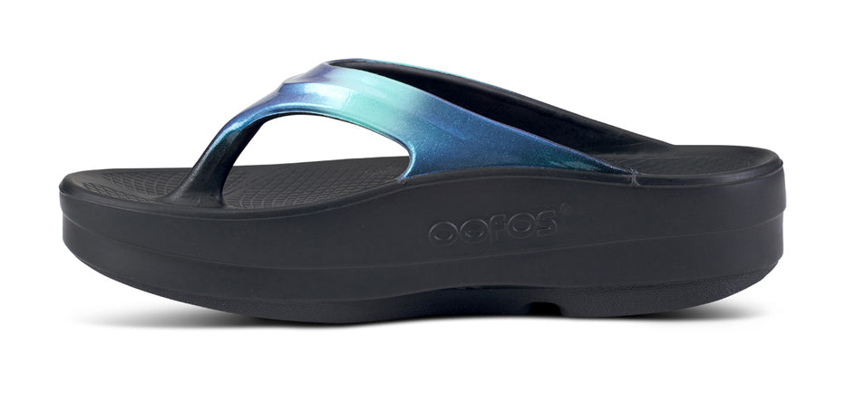 Oofos Women's OOmega OOlala Luxe Sandal