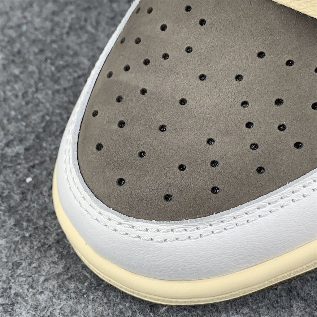 Travis Scott x Air Jordan 1 Retro Low OG 'Reverse Mocha' (B-Grade Version)