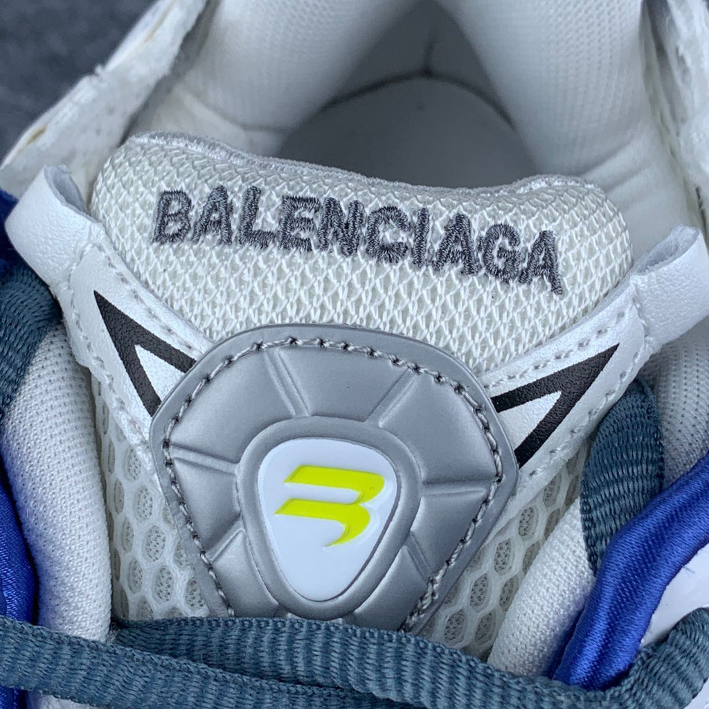 Balenciaga Wmns Runner Sneaker 'Worn-Out - White Purple Blue'