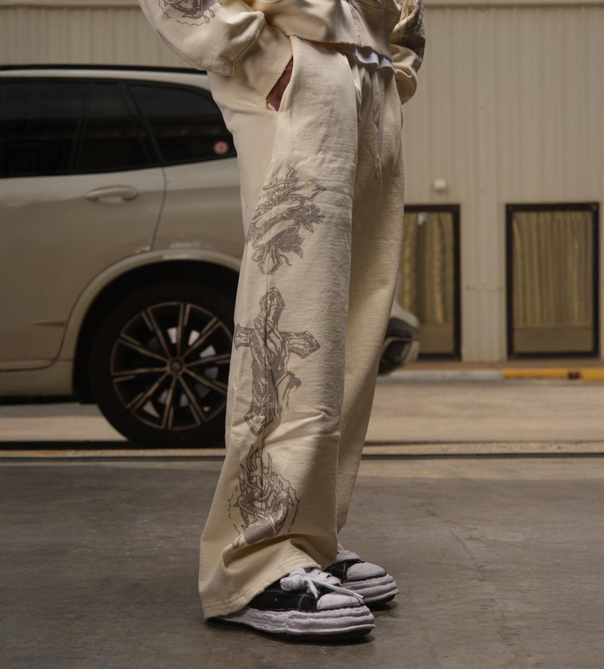 Righteous Tattoo Sweatpants Cream